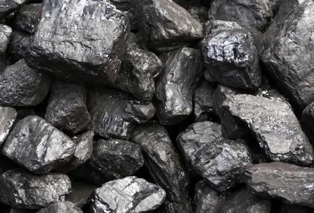 Zdjęcie przedstawia węgiel