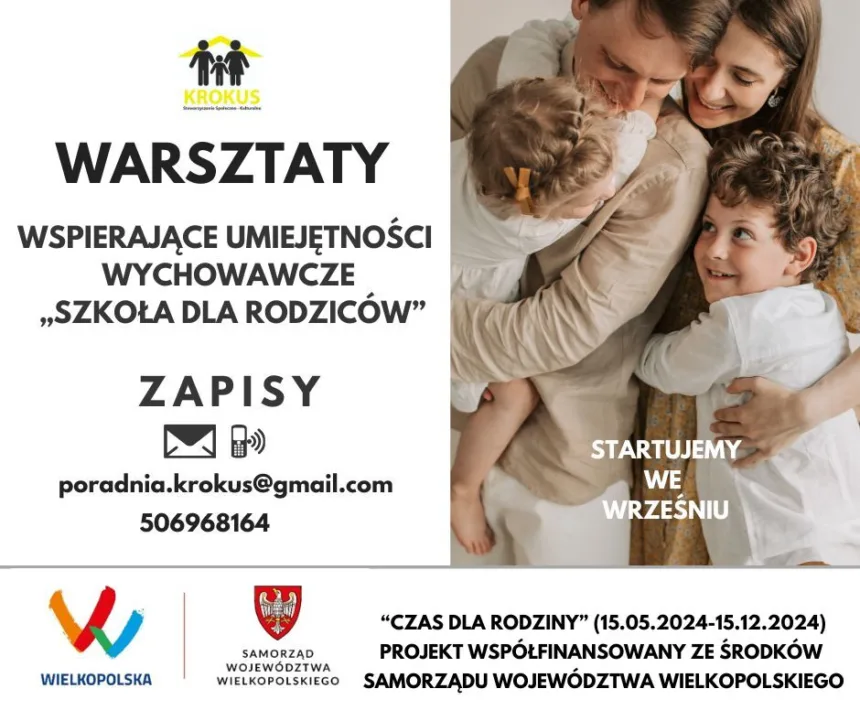 Baner wspierający akcję SZKOŁA DLA RODZICÓW - nabór na warsztaty w ramach projektu "CZAS DLA RODZINY". Na banerze zdjęcie rodziny